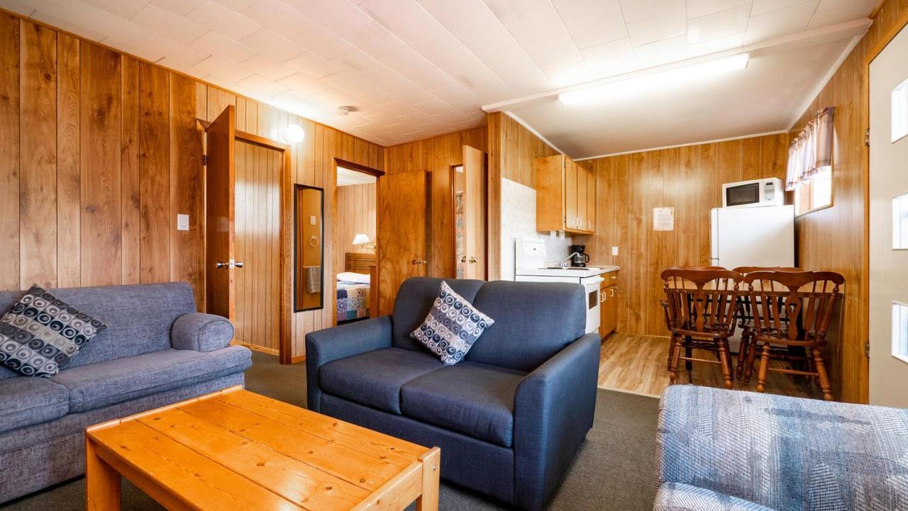 Bel Air Cottages And Motel Sauble Beach Εξωτερικό φωτογραφία