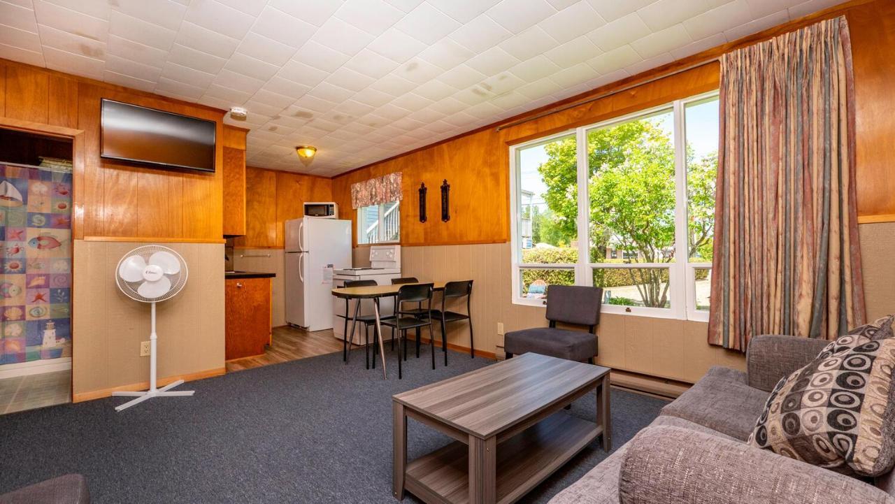 Bel Air Cottages And Motel Sauble Beach Εξωτερικό φωτογραφία